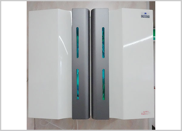 薄型壁掛式キャビネット